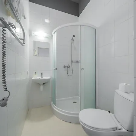 Hales Self Check-in Guest house *