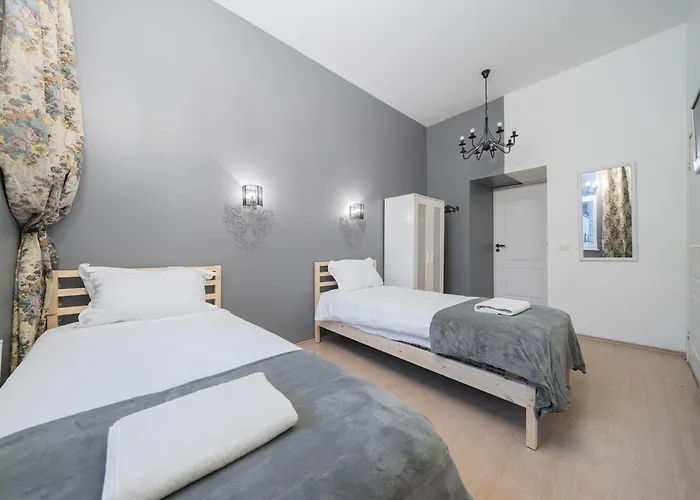 Hales Self Check-in - Lollo 3* Wilna