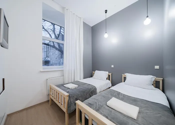 Hales Self Check-in - Lollo 게스트하우스